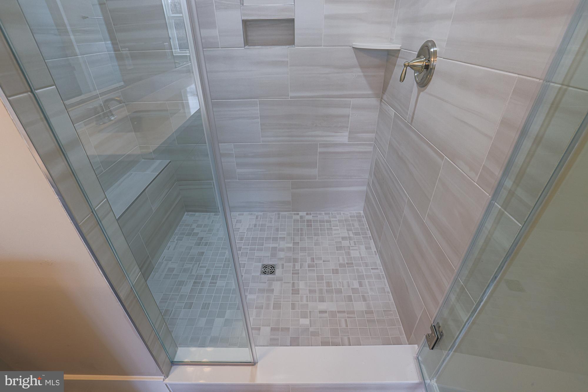 CARROLL MANOR - Residential