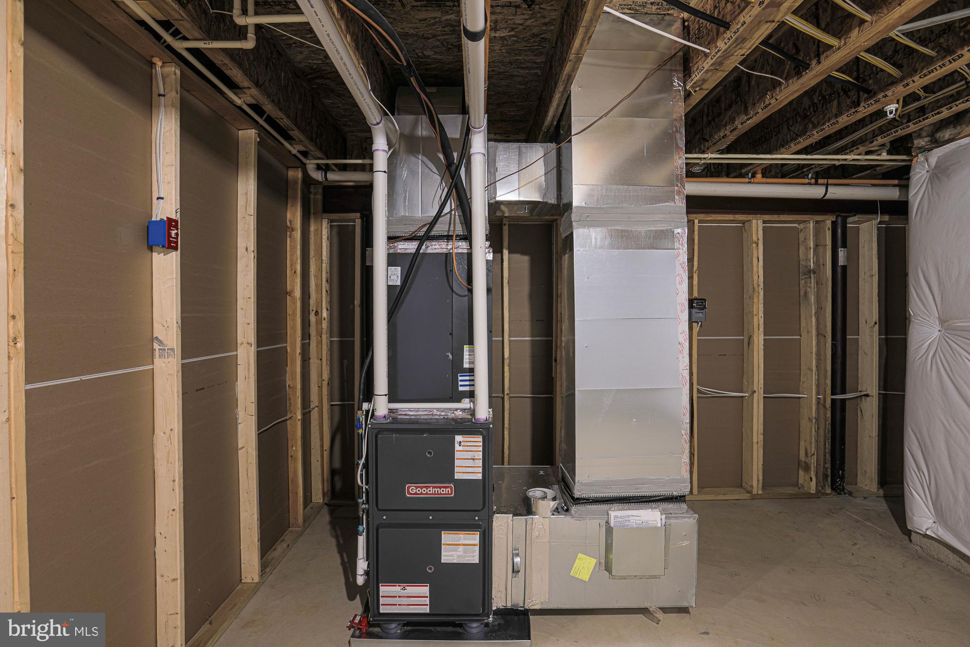 CARROLL MANOR - Residential