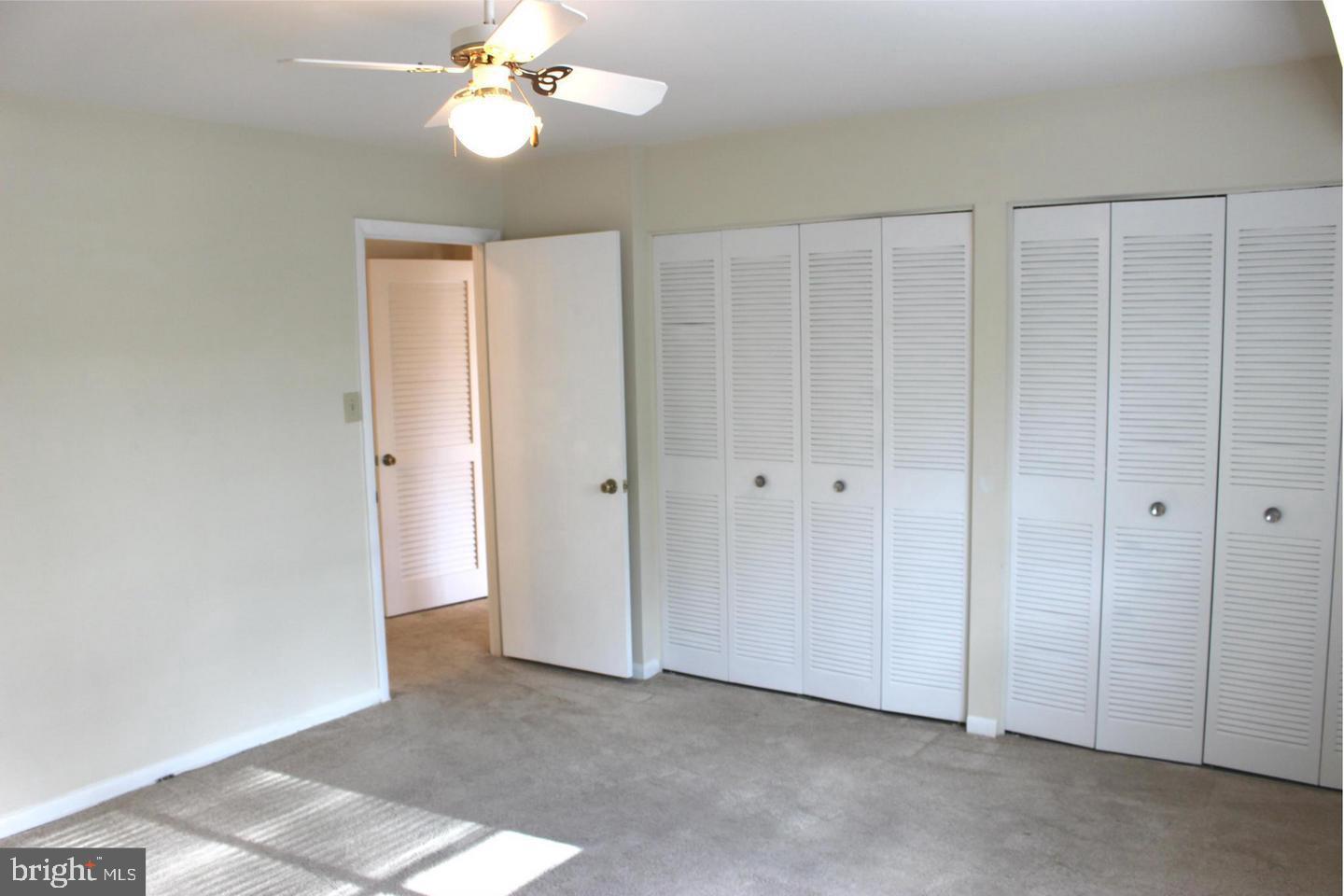 PARKSIDE CONDOMINIUMS - Residential Lease