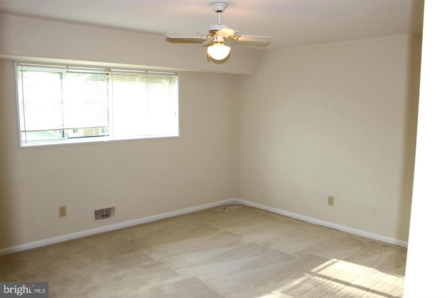 PARKSIDE CONDOMINIUMS - Residential Lease