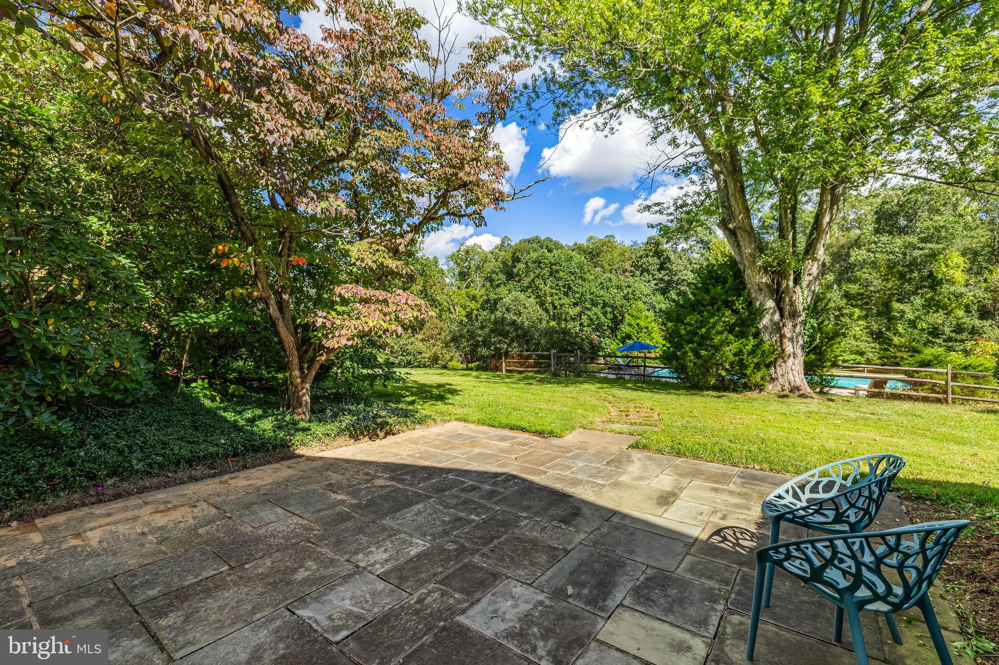 DULANEY HILLS - Residential