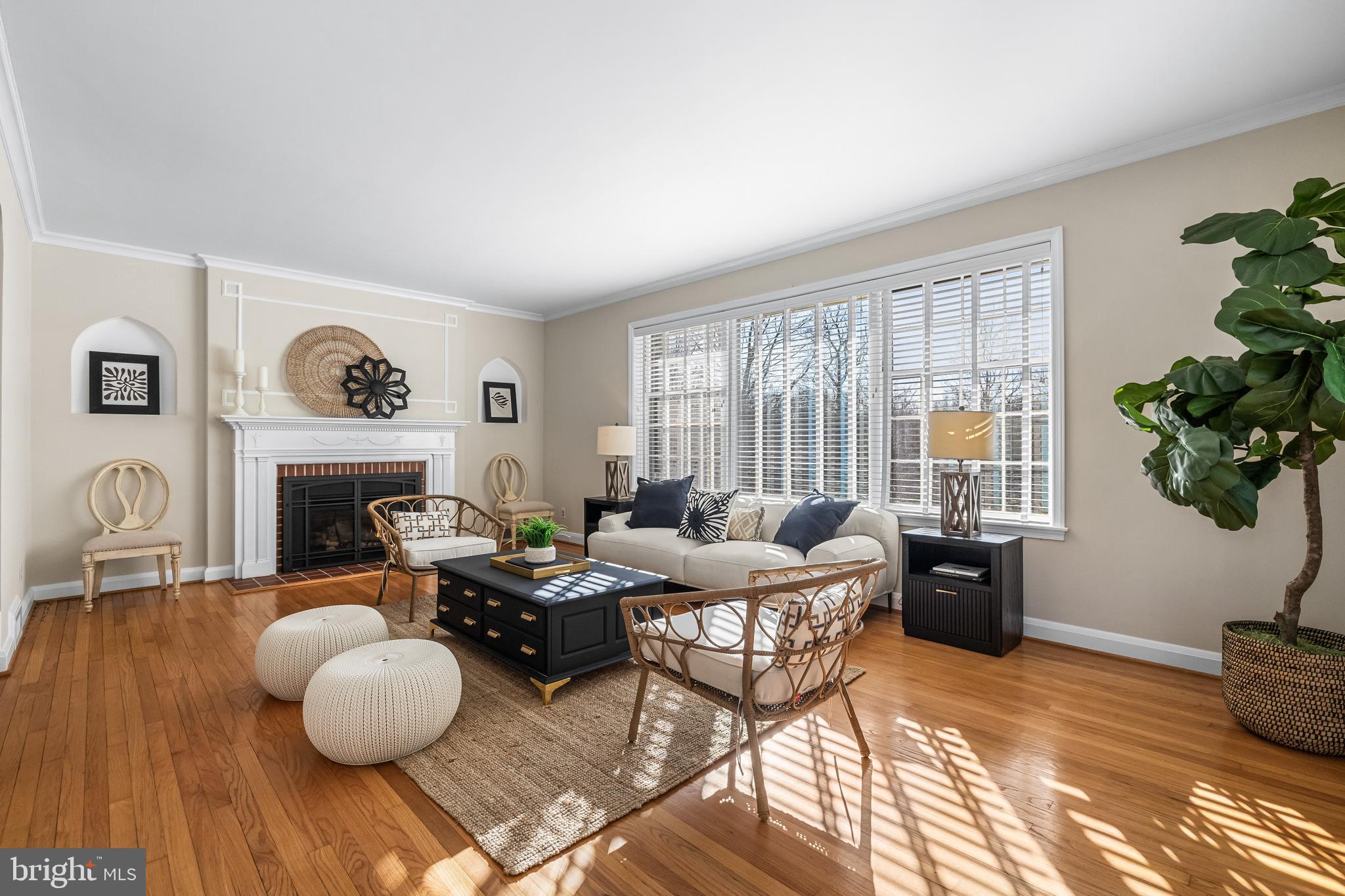 DULANEY HILLS - Residential