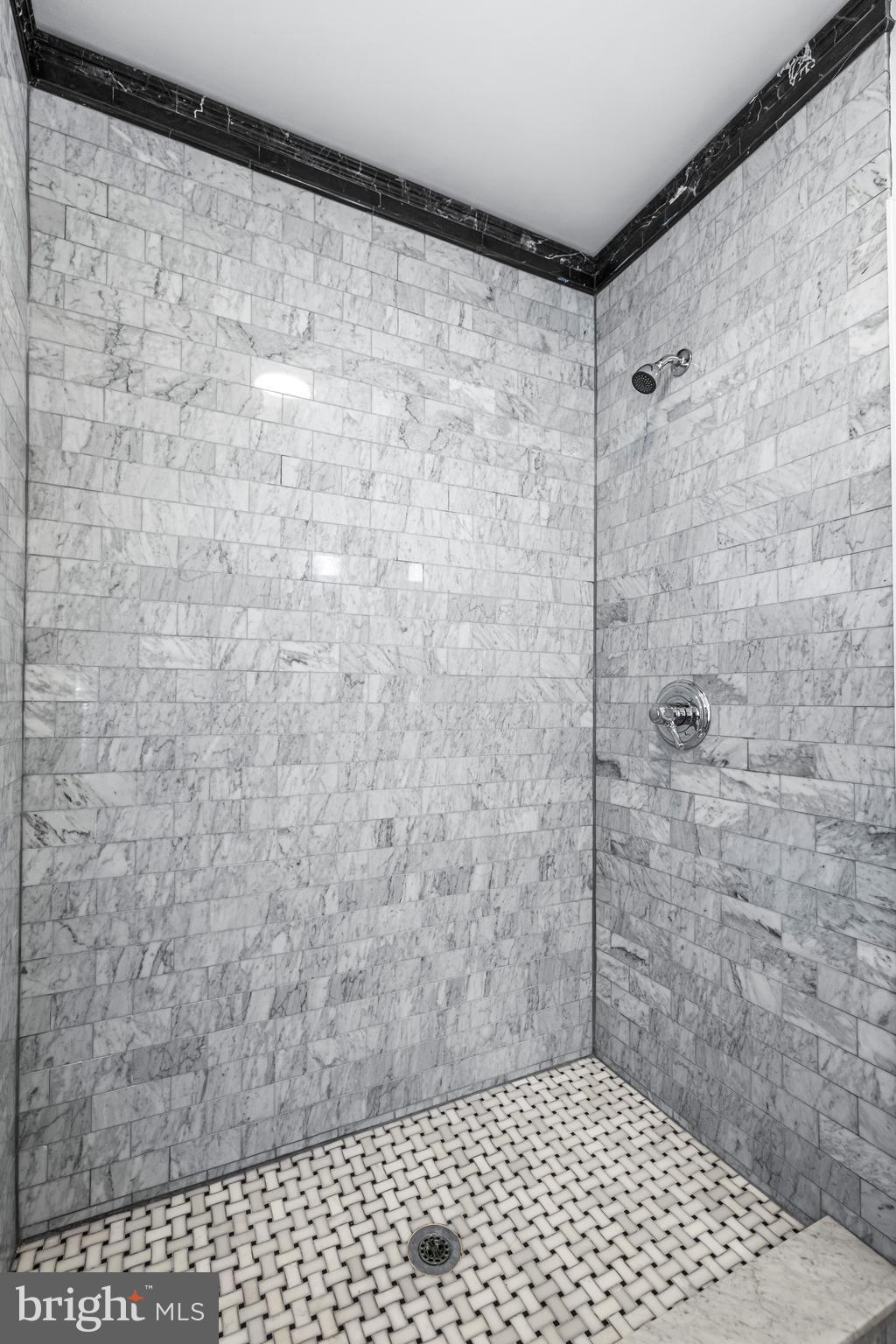 DULANEY HILLS - Residential