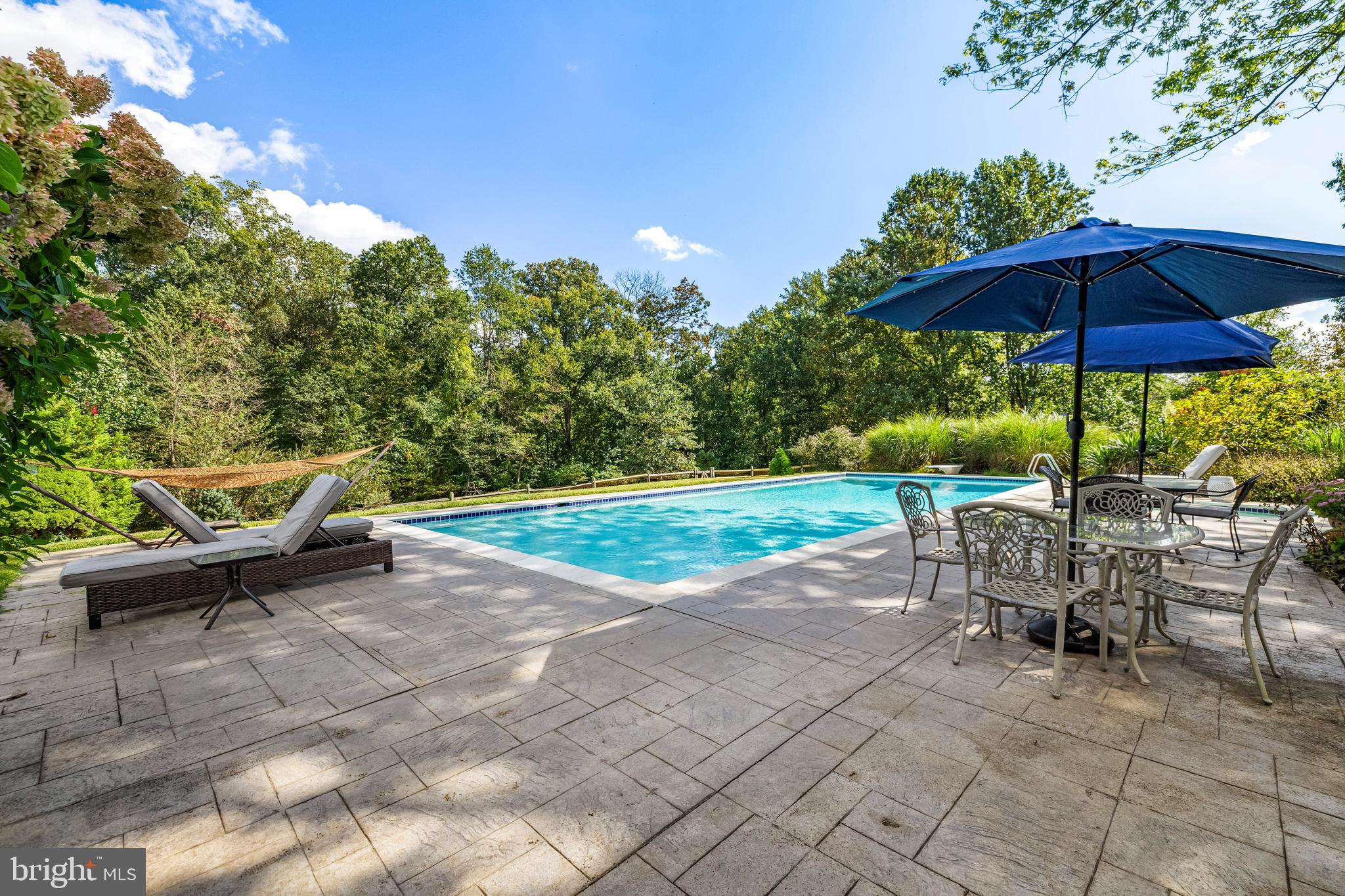 DULANEY HILLS - Residential