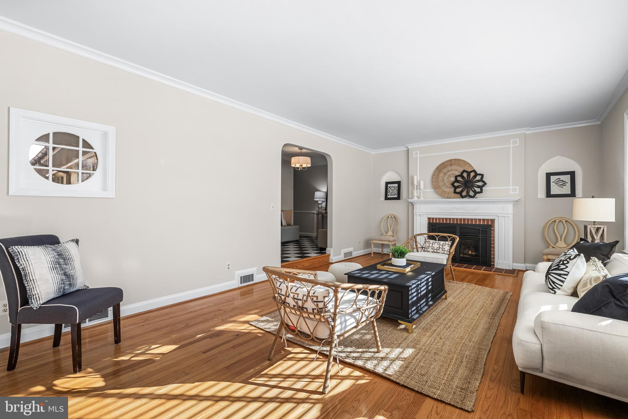 DULANEY HILLS - Residential