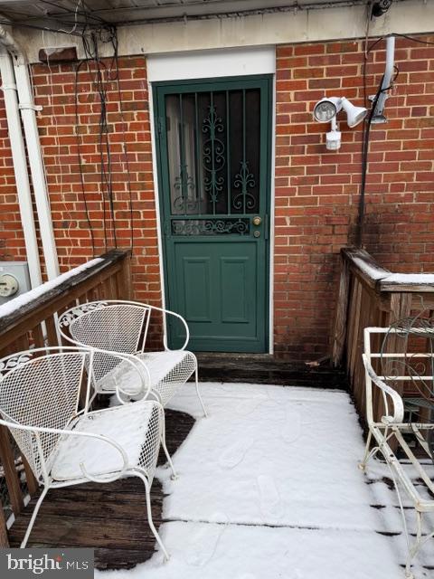 GARDENVILLAGE APARTMENTS AND TOWNHOMES - Residential