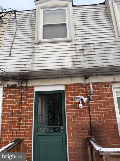 GARDENVILLAGE APARTMENTS AND TOWNHOMES - Residential