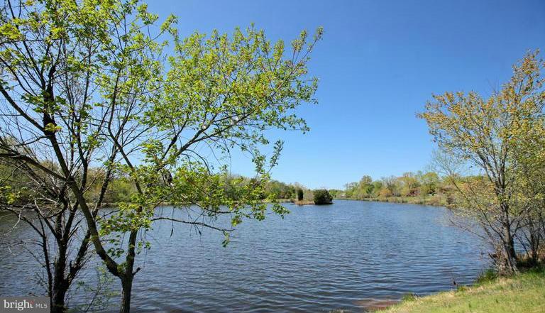 ST CHARLES SUB - WAKEFIELD - Residential