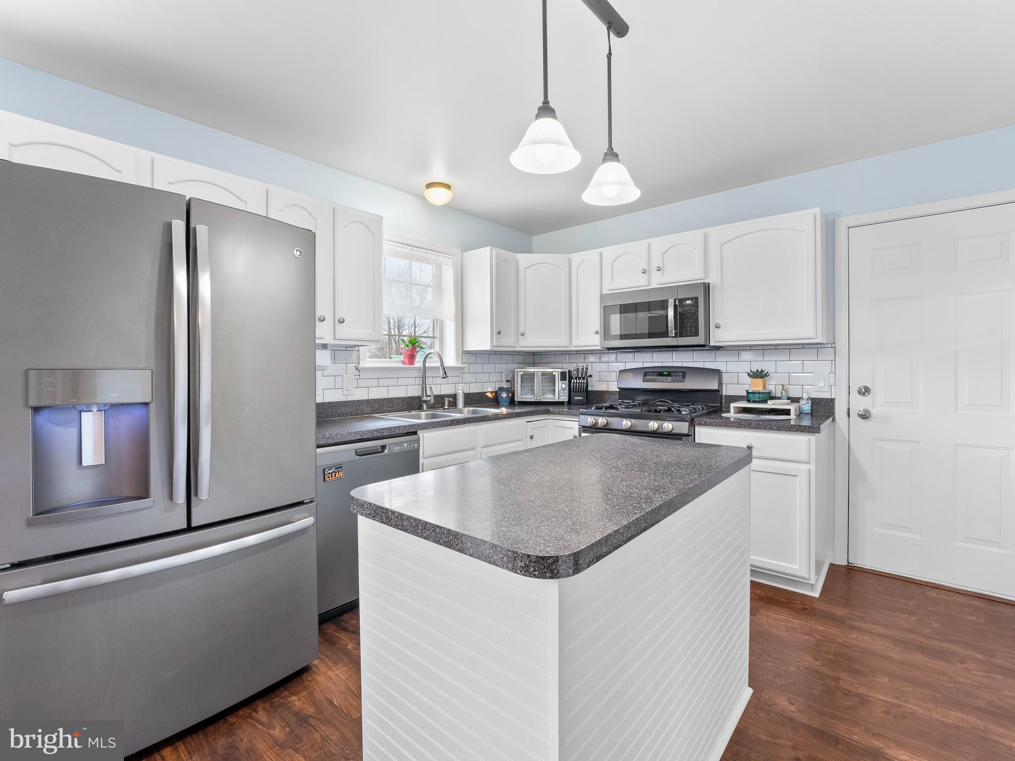 ELK CREEK RESERVE - Residential