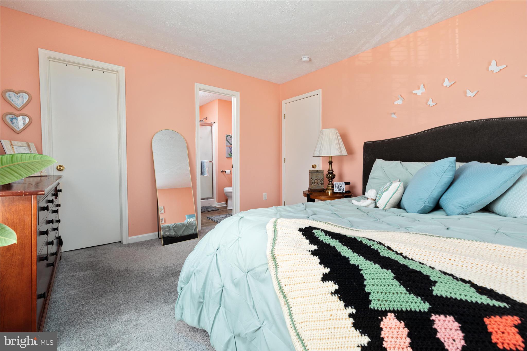 PARKVIEW CONDOMINIUMS - Residential