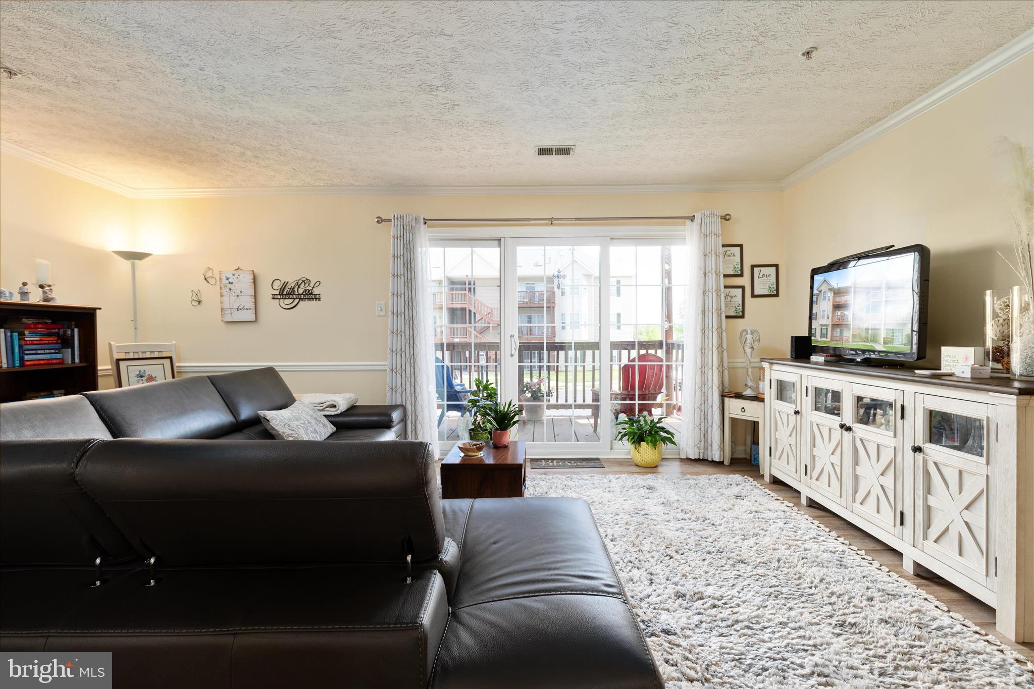 PARKVIEW CONDOMINIUMS - Residential