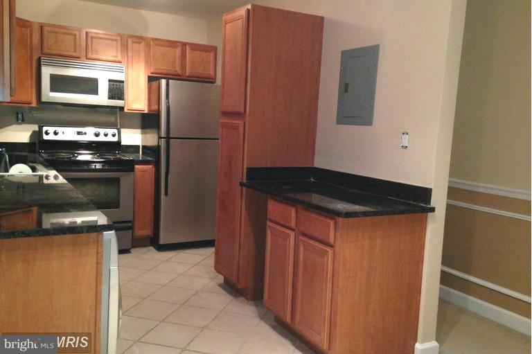 HARBOUR TERRACE - Residential Lease