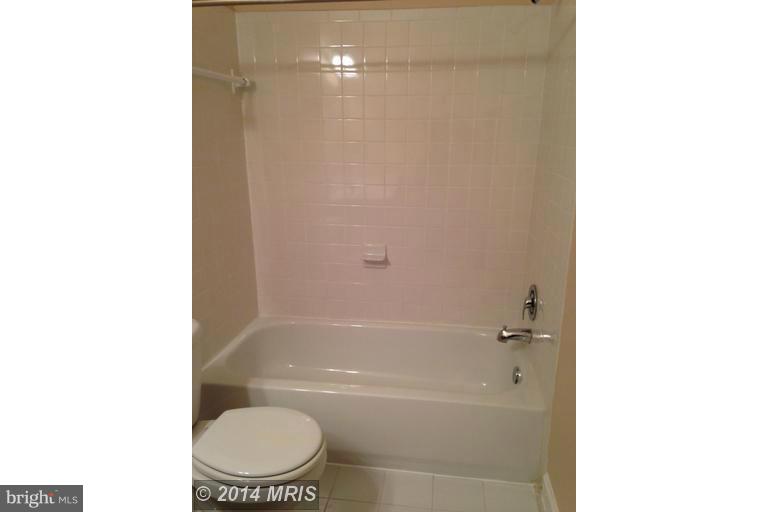 HARBOUR TERRACE - Residential Lease