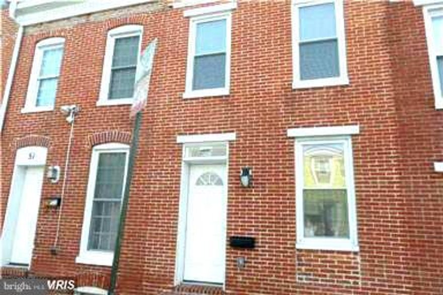 Complete re-hab in 2009 includes new heating & AC, water heater, granite counter-tops ,ss appl ,recessed lighting,cherry hardwood floors,tilt windows,ww carpet,ceiling fans. Exposed brick on both levels. 2 large B/R, master B/R has 2 closets. Upstairs bath with ceramic tile.Rear patio w/ room to entertain. 2 blocks to Riverside Pk, walking distance to restaurants, harbor,stadiums.Close to 95 &395