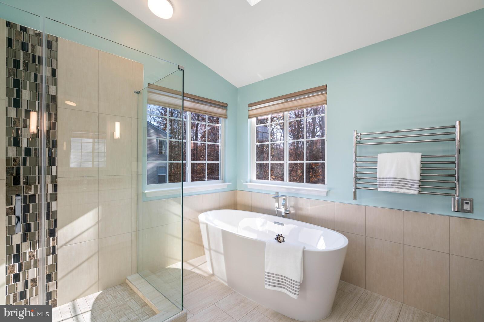 BLOOMS CROSSING - Residential