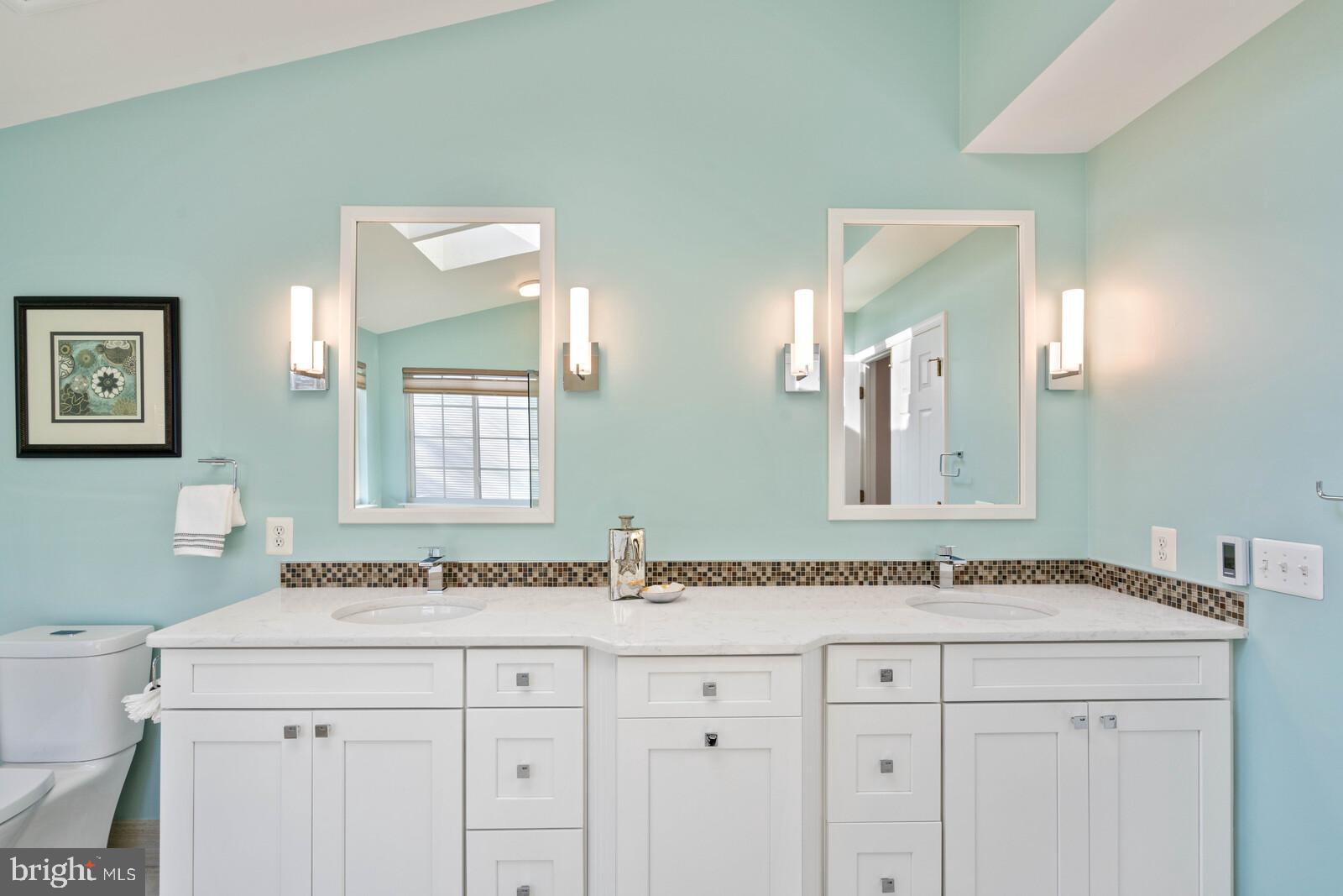 BLOOMS CROSSING - Residential