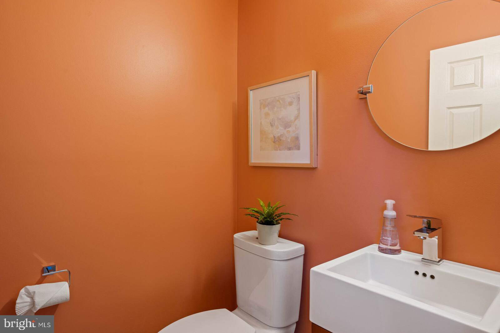 BLOOMS CROSSING - Residential