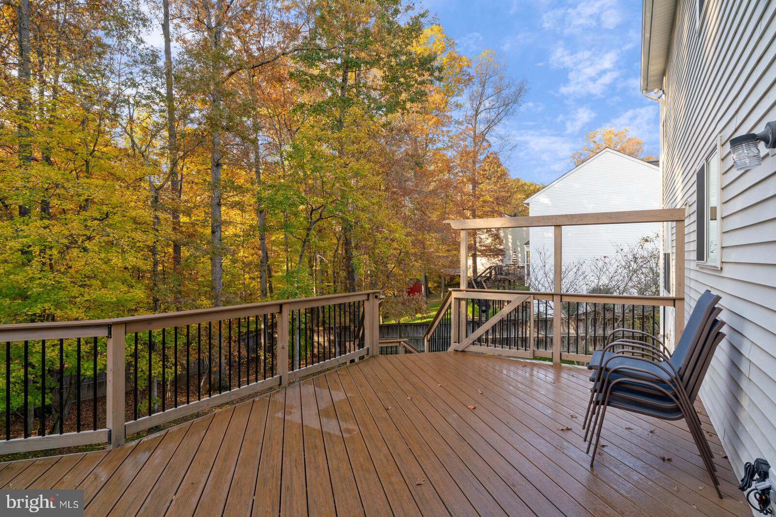 BLOOMS CROSSING - Residential