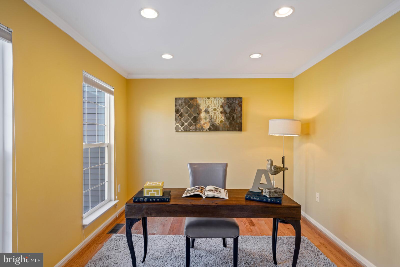 BLOOMS CROSSING - Residential