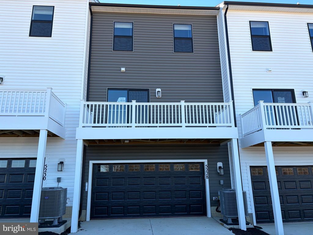 Photo of 5221 Manor Park Drive, UPPER MARLBORO, MD 20772 (MLS # MDPG2185806)