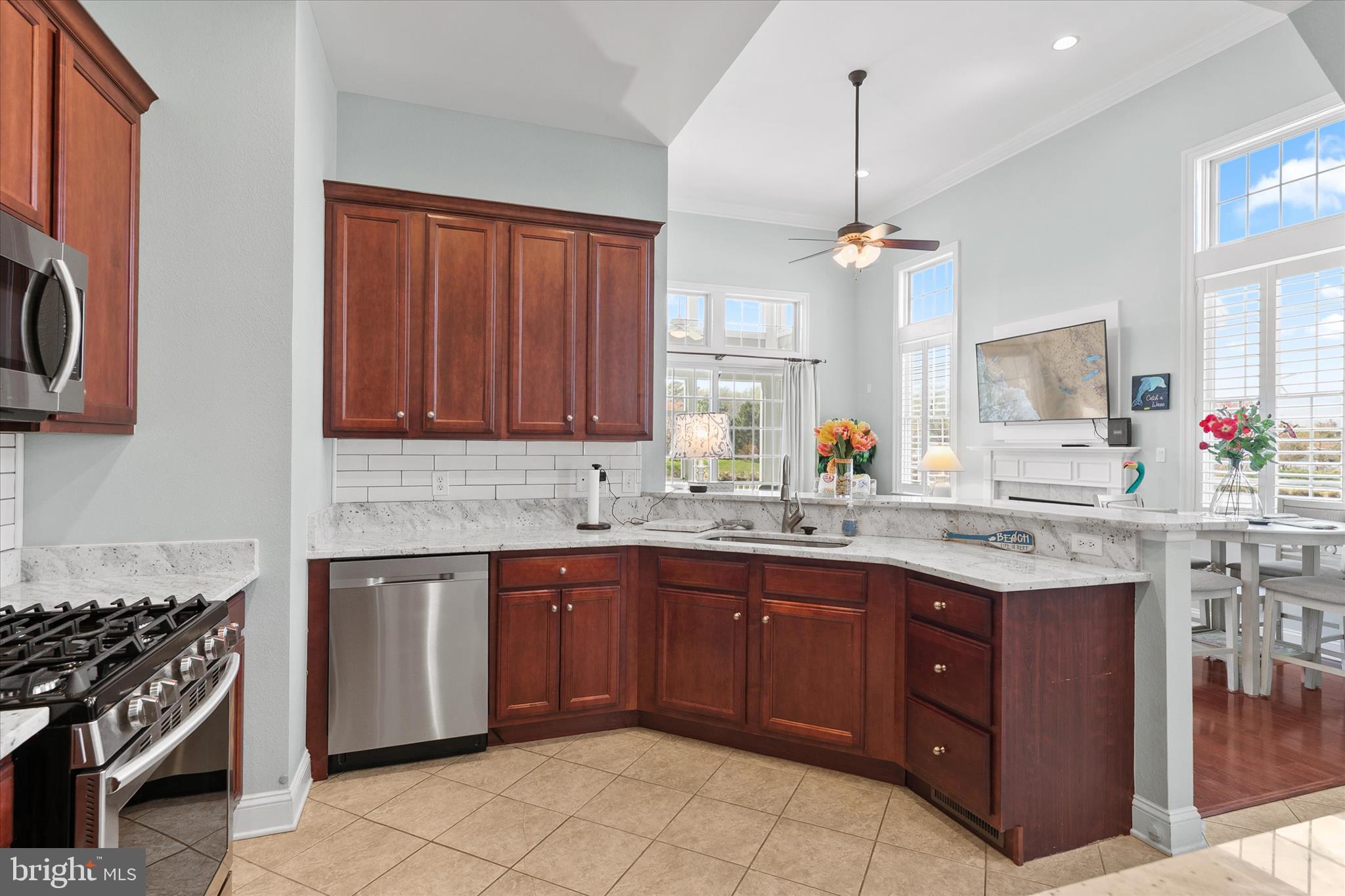 BAYSIDE - Residential