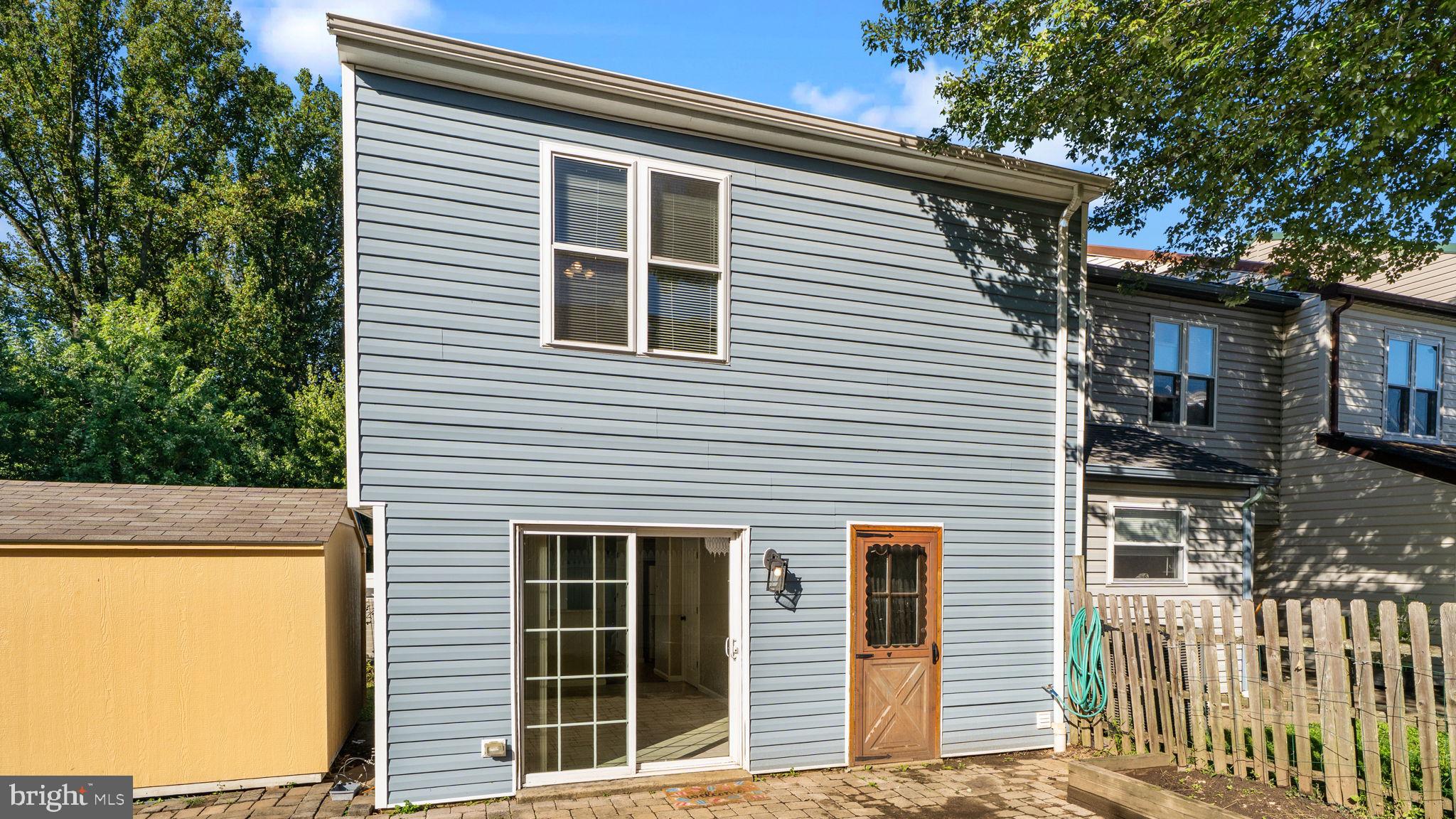 HIDDEN VALLEY - Residential