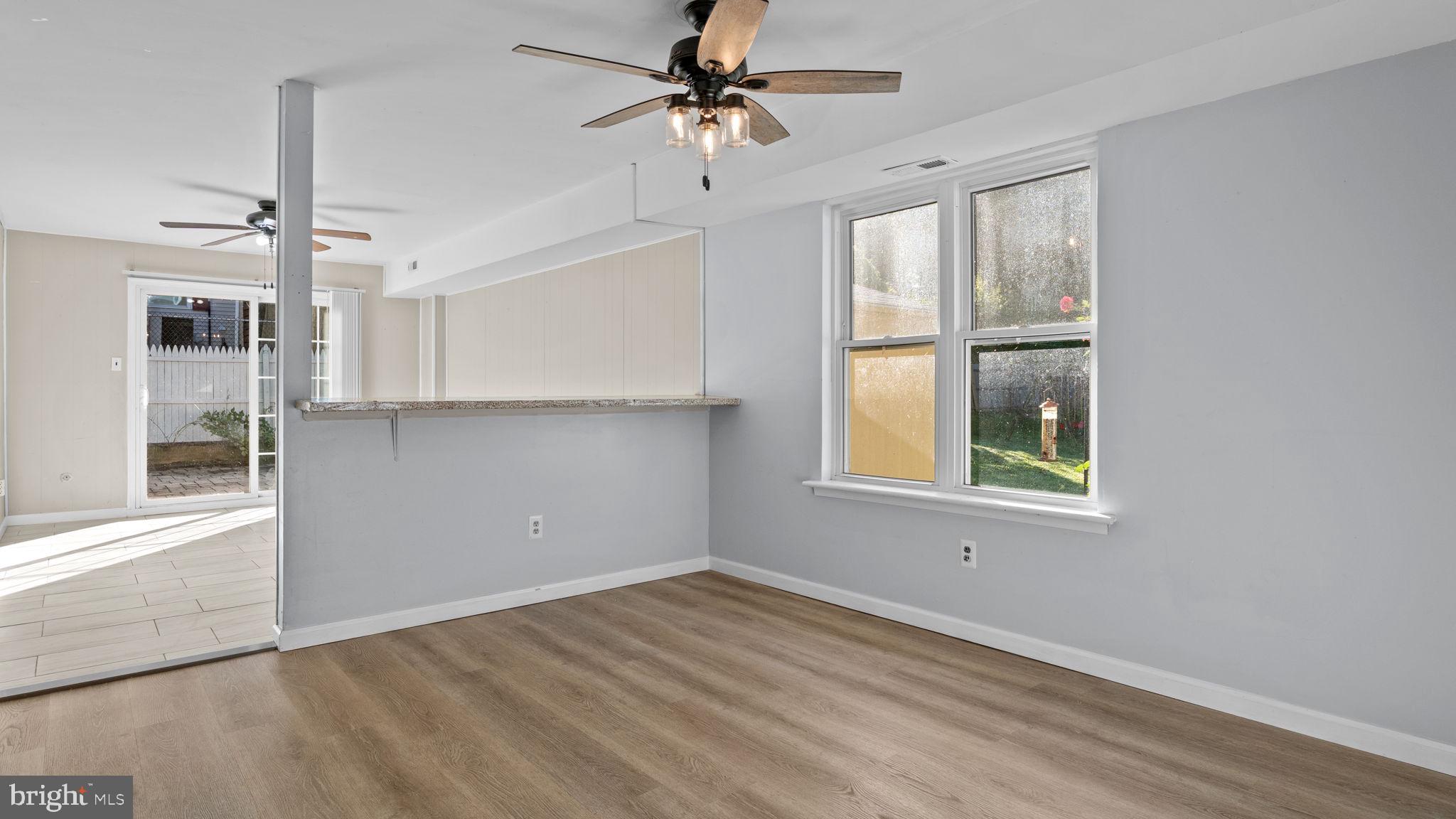 HIDDEN VALLEY - Residential