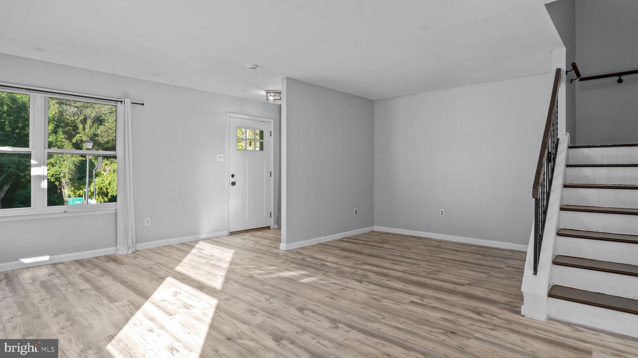 HIDDEN VALLEY - Residential