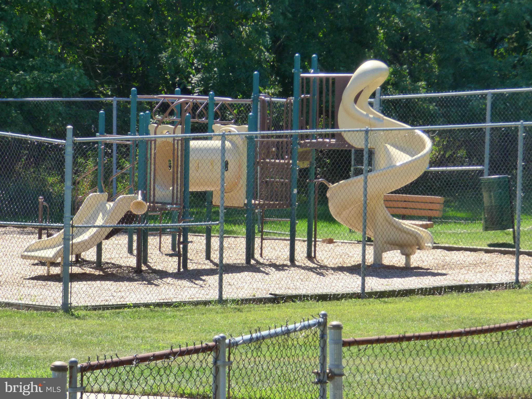 TIMBERGROVE - Residential