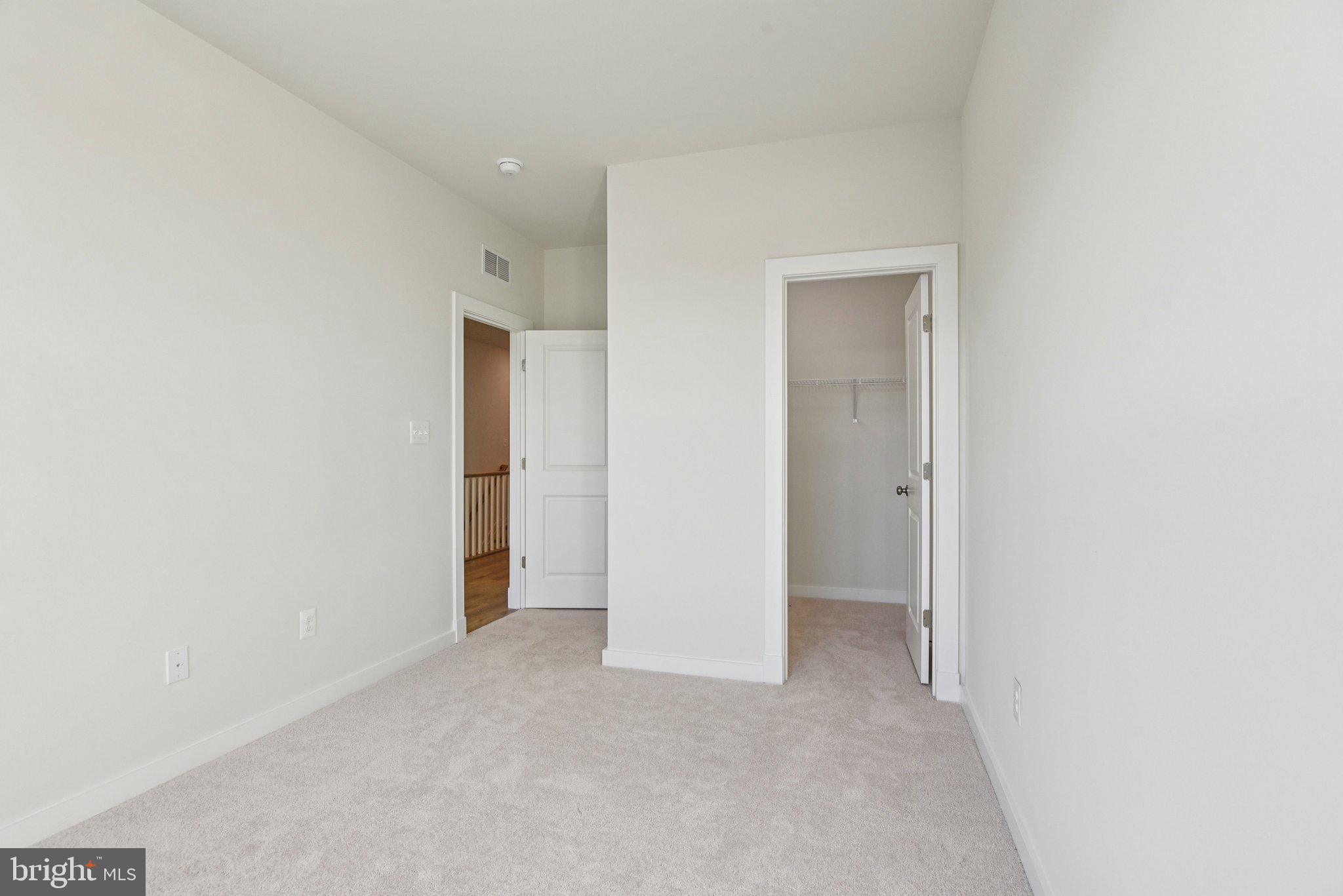 MELFORD TOWN CENTER - Residential