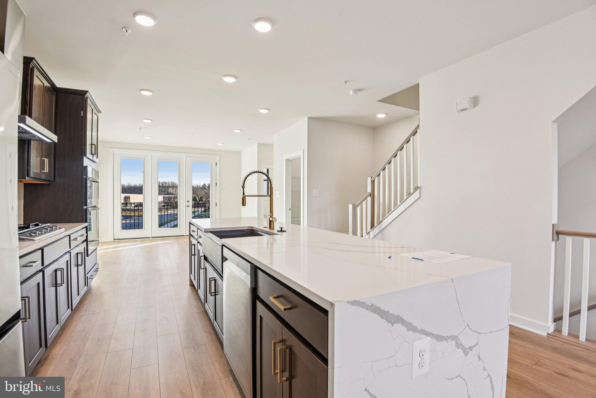 MELFORD TOWN CENTER - Residential