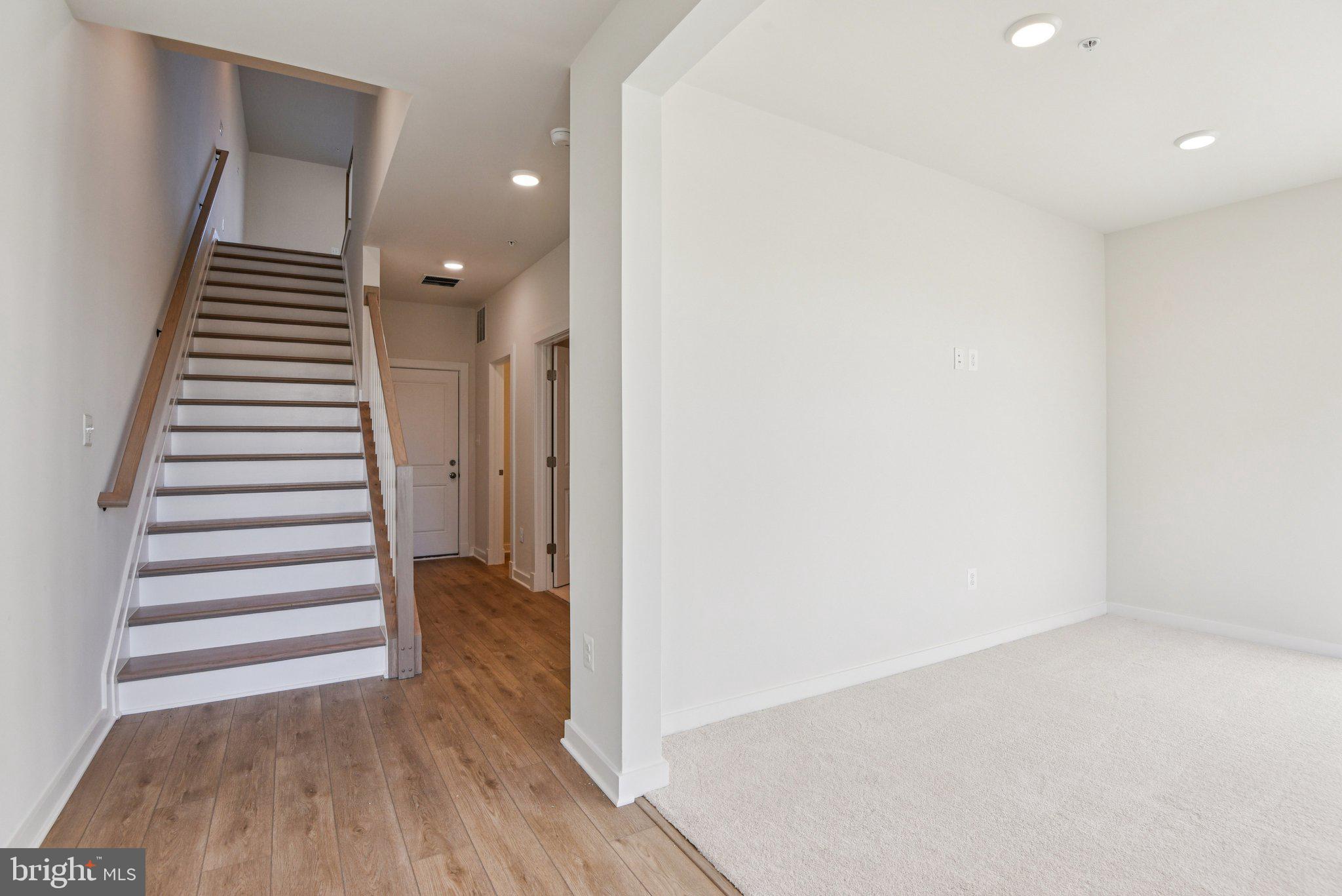 MELFORD TOWN CENTER - Residential