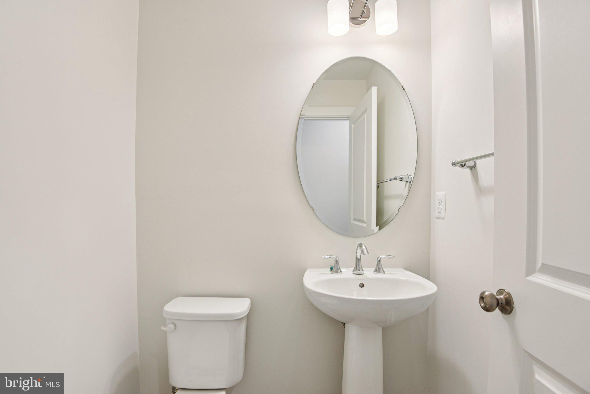 MELFORD TOWN CENTER - Residential