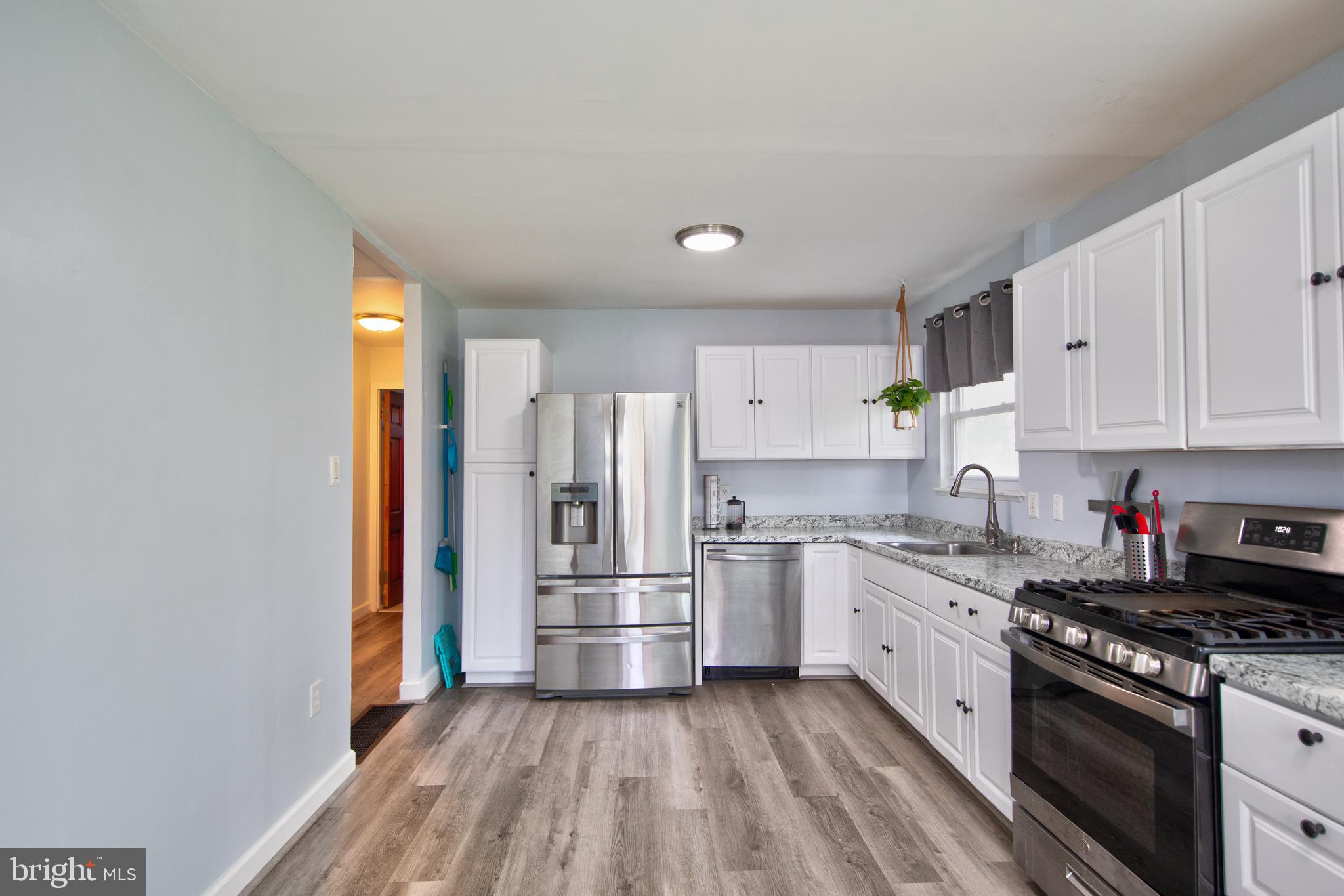 SUBURBIA - Residential