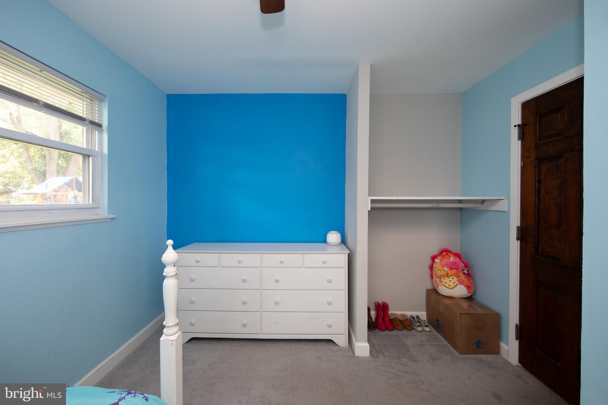 SUBURBIA - Residential