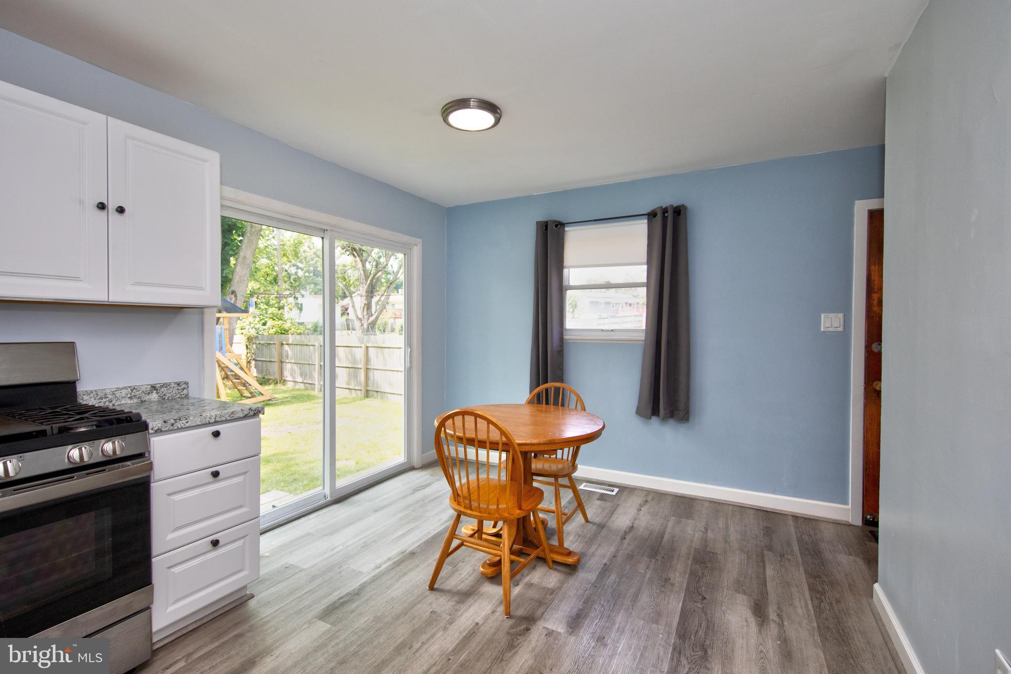 SUBURBIA - Residential