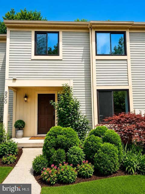 Townhouse For Rent - 95 Dorset Drive<br/> Burlington County, MARLTON, NJ 08053