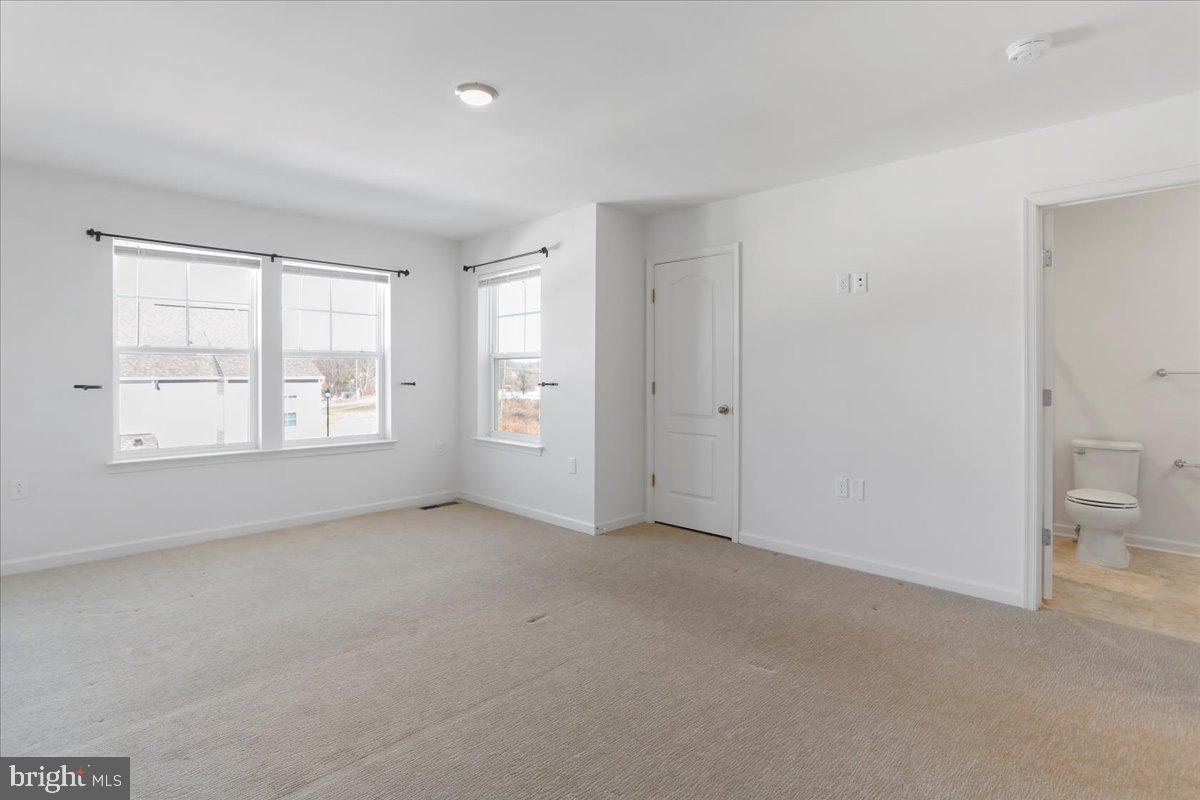 ARCHERS ROCK - Residential