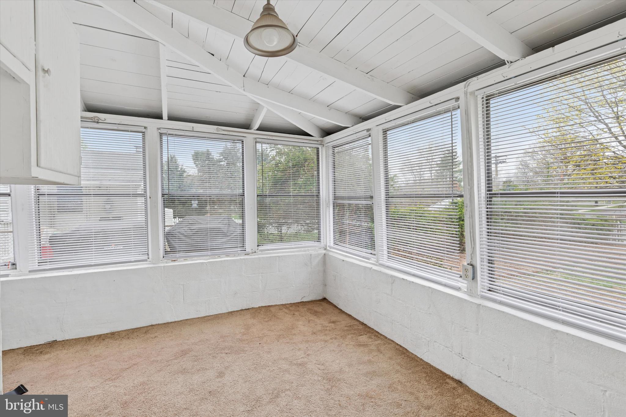 LANSDALE - Residential