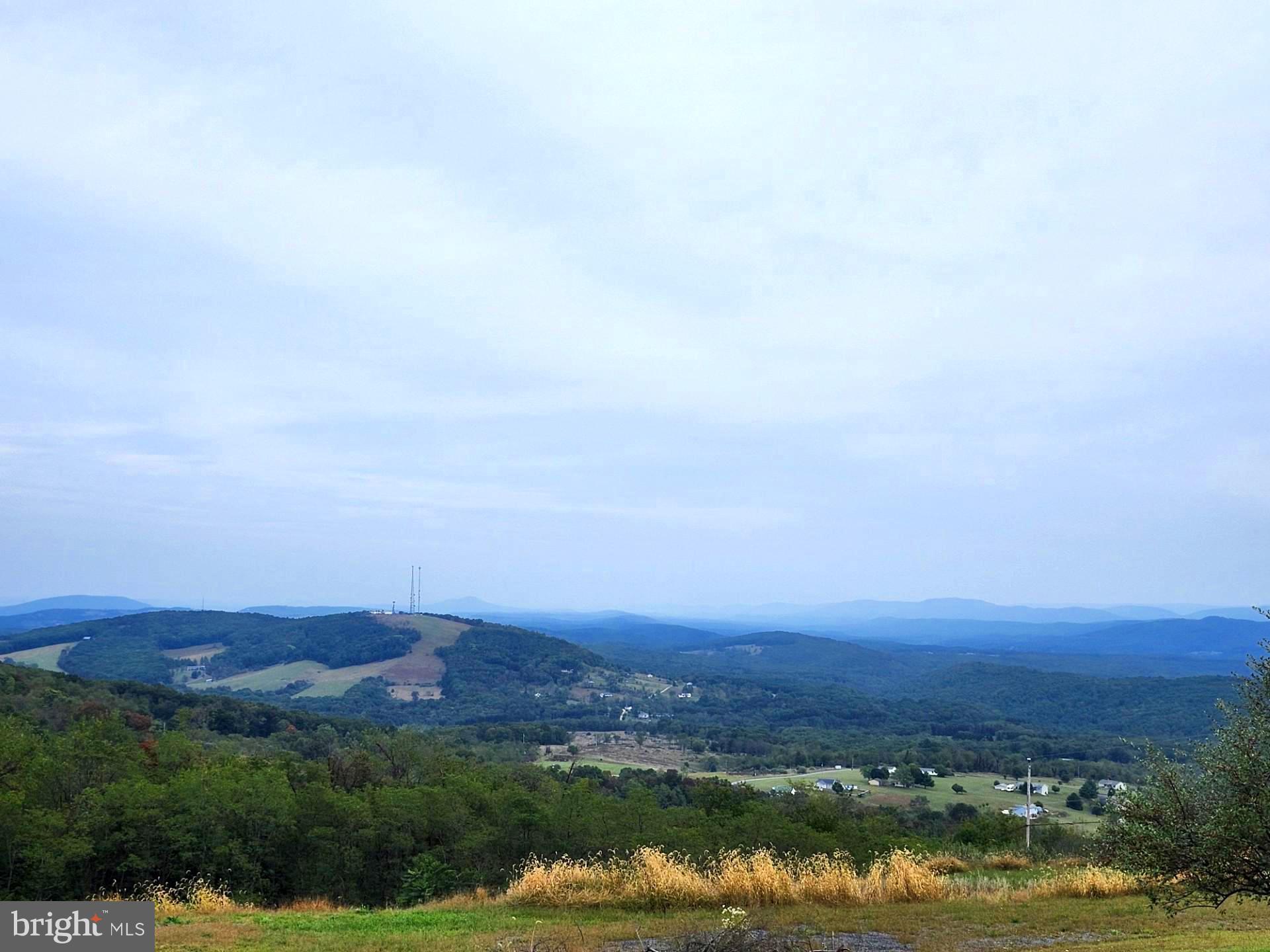 LOST MOUNTAIN - Land