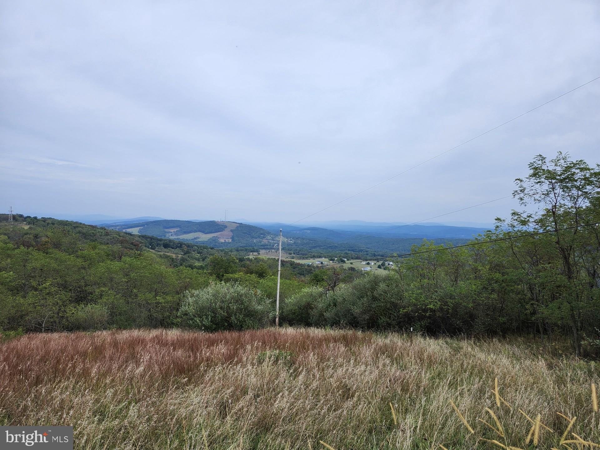 LOST MOUNTAIN - Land