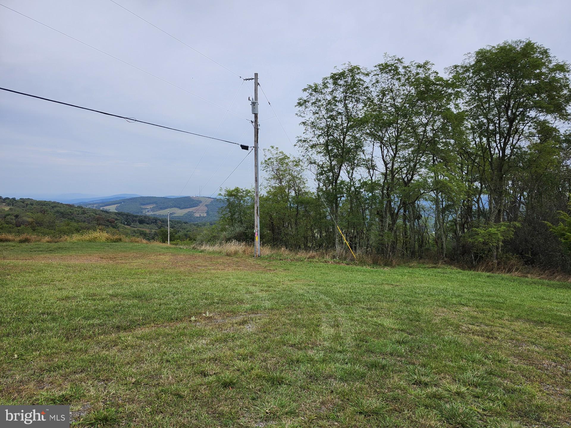 LOST MOUNTAIN - Land