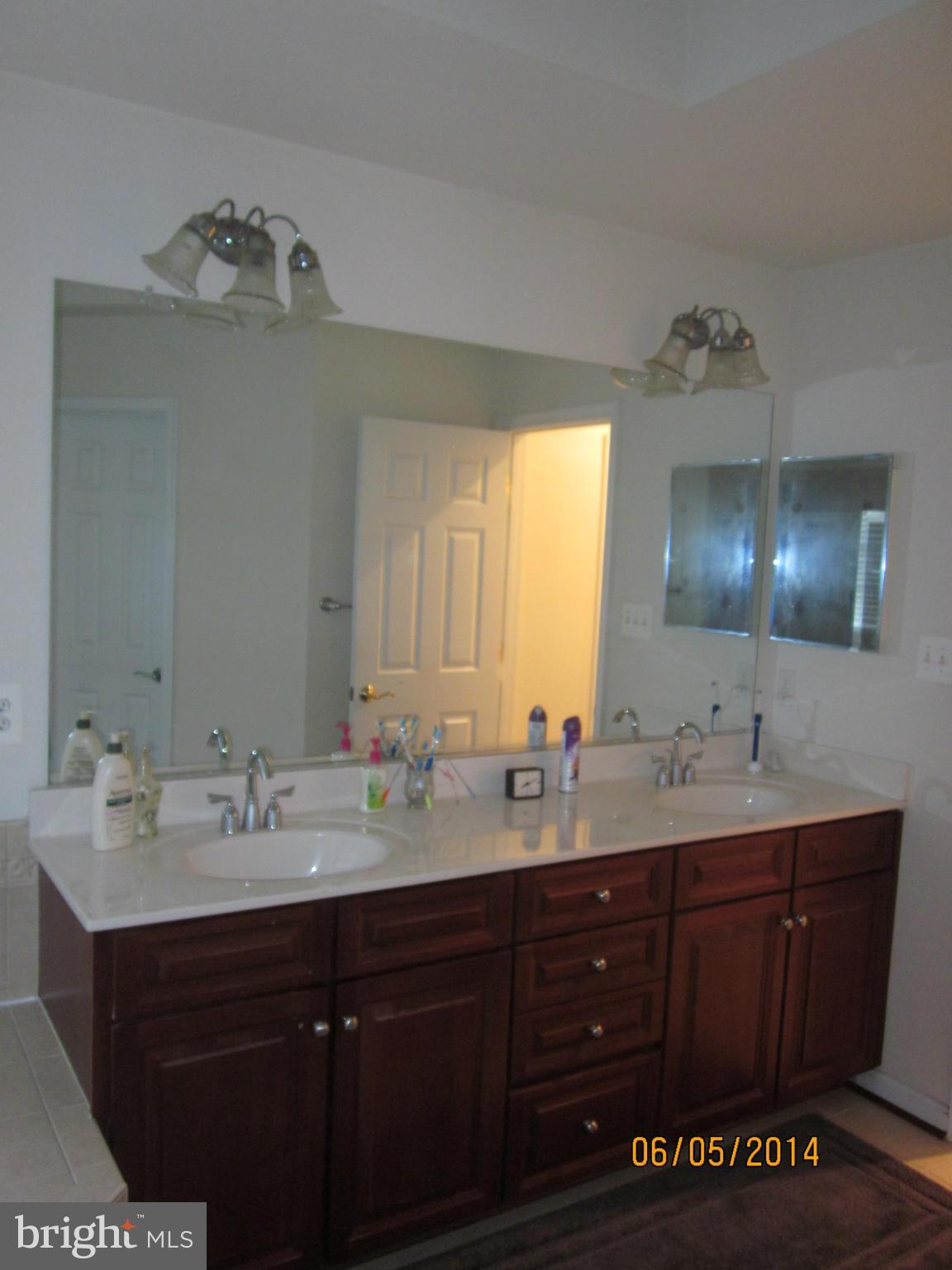 BRAMBLETON LANDBAY 2 - Residential Lease