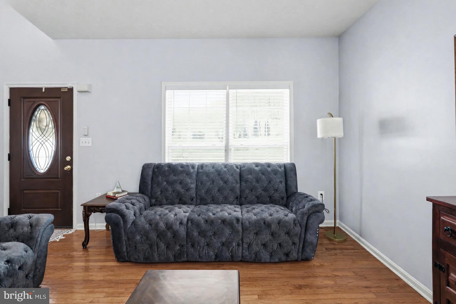 LAKE LAND OR - Residential