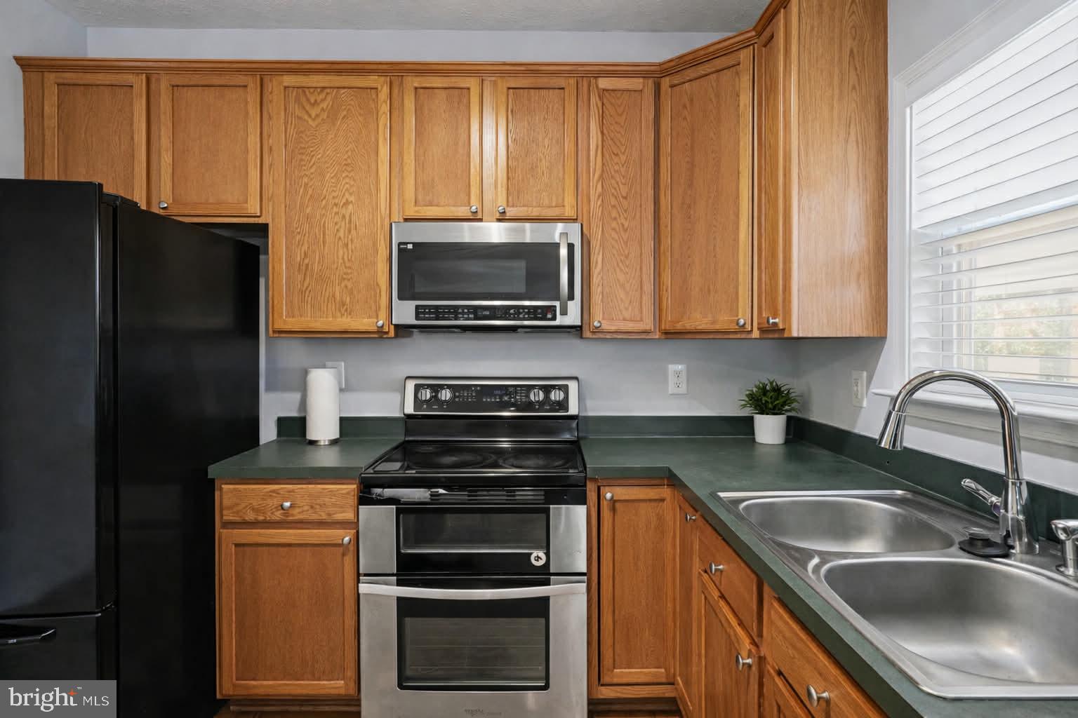 LAKE LAND OR - Residential