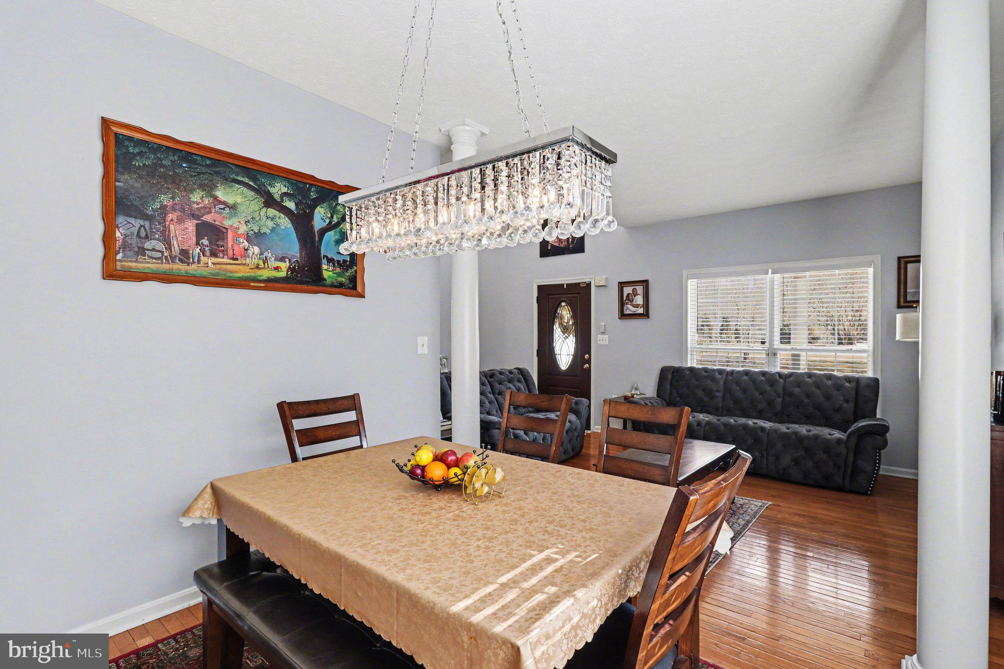 LAKE LAND OR - Residential