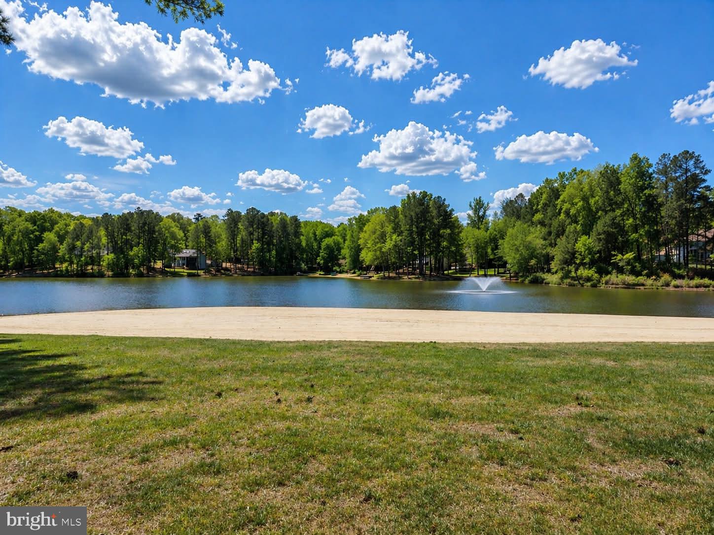 LAKE LAND OR - Residential