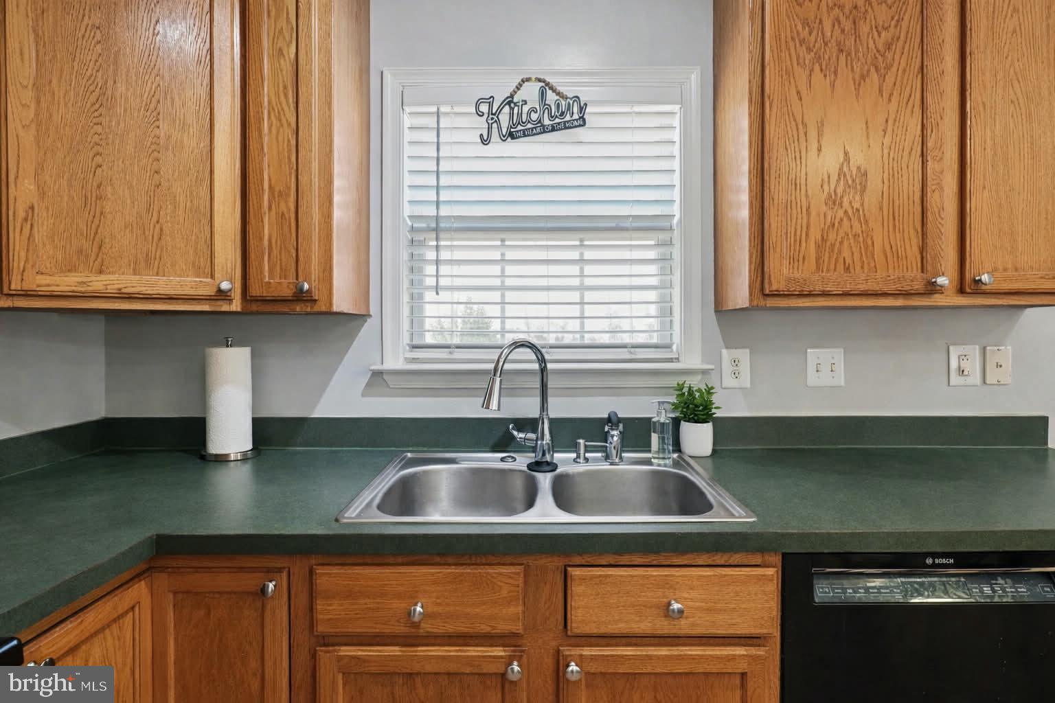 LAKE LAND OR - Residential