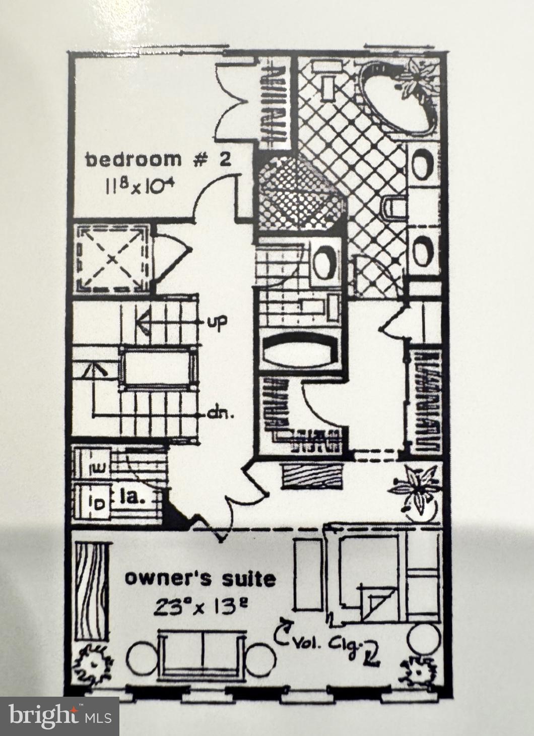 MCLEAN CREST - Residential