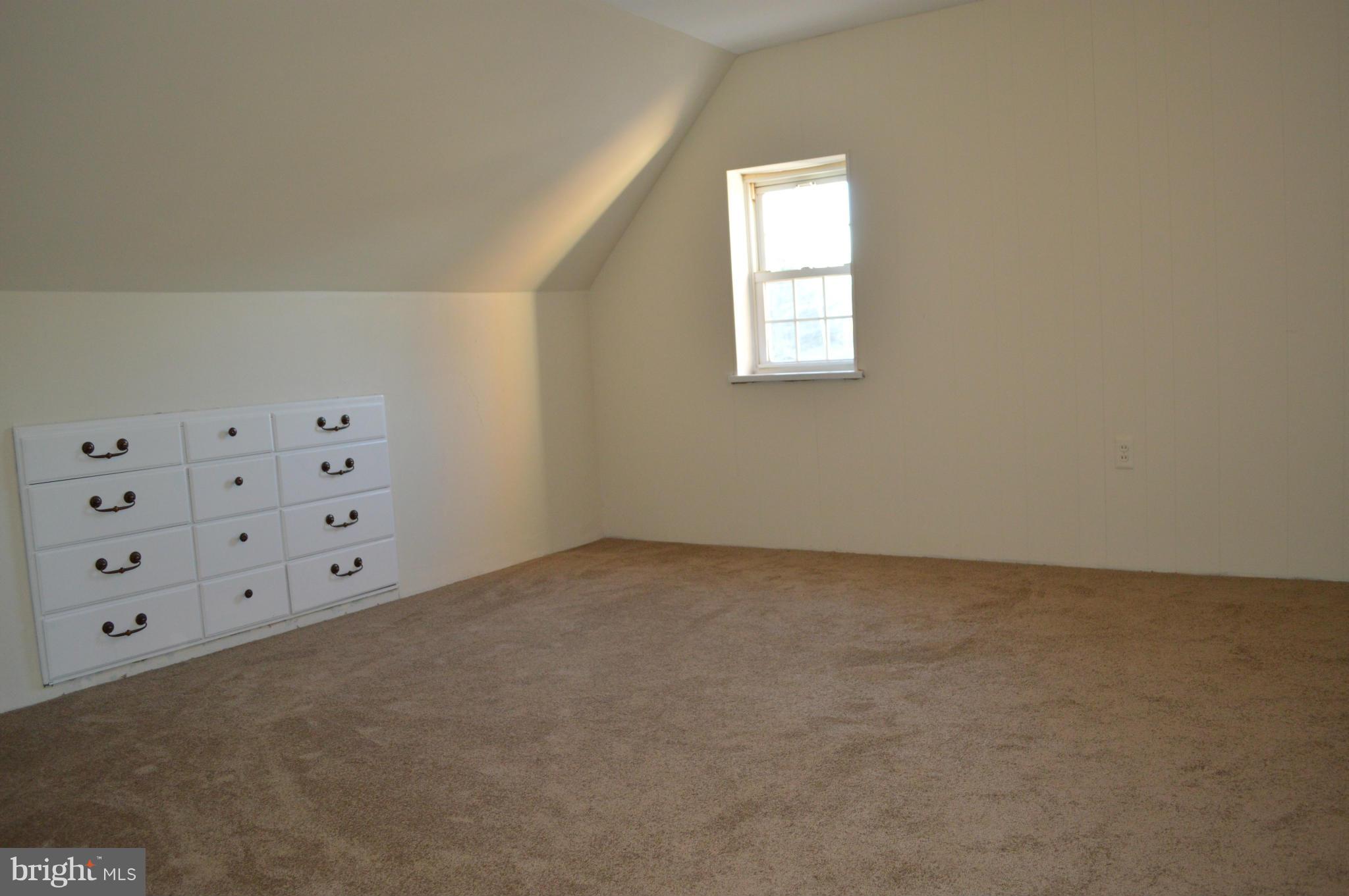 MAYFIELD - Residential